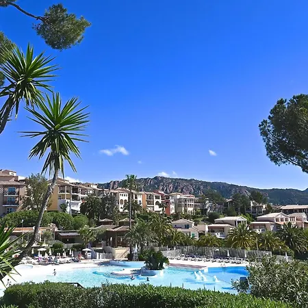 Village Cap Esterel - Le Village-81 By Interhome