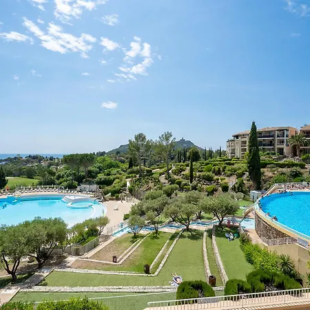 Village Cap Esterel - Le Village-81 By Interhome *